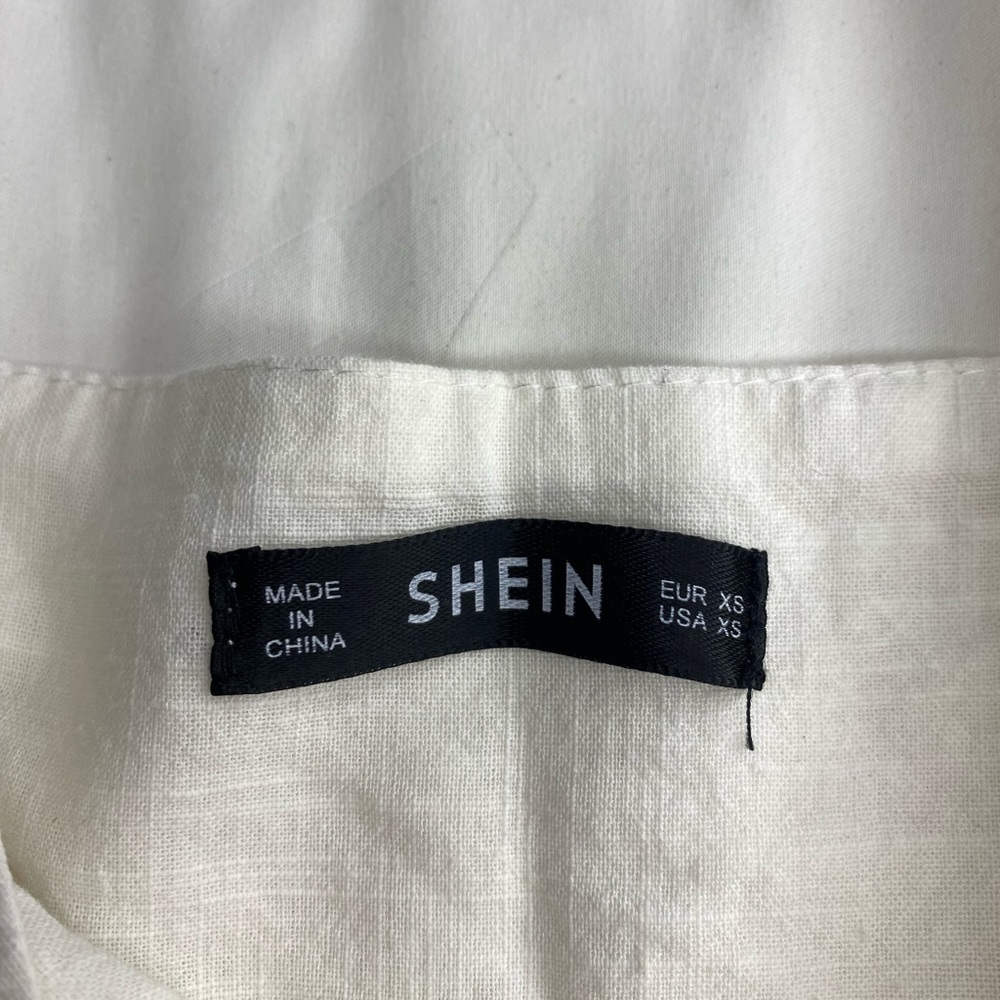 Shein Ruffle cropped top - Picture 3 of 6